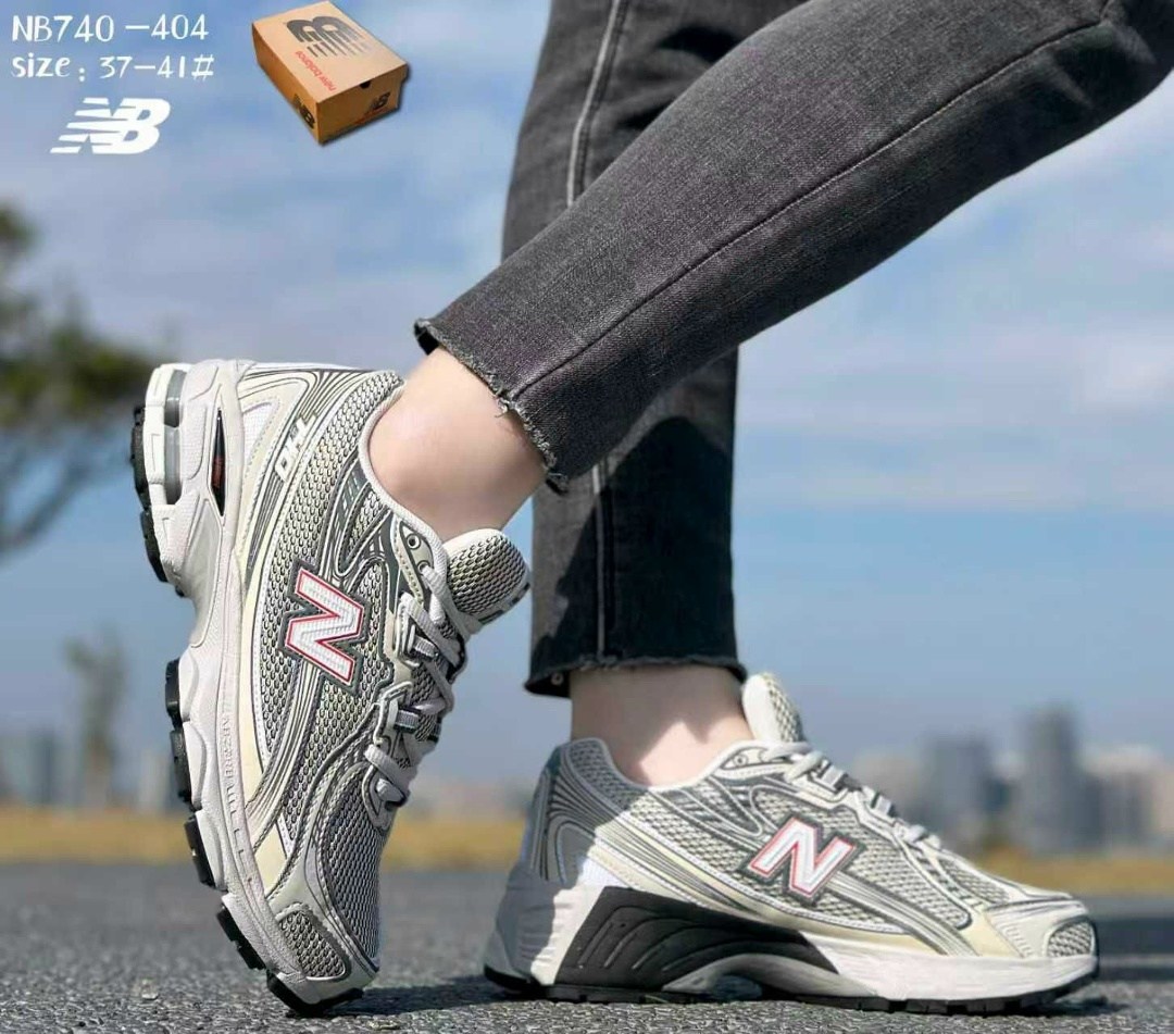 кроссовки reebok,кроссовки мужские женские,кроссовки унисекс,кроссовки balenciaga 3xl sneaker worn-out white red,спортивная