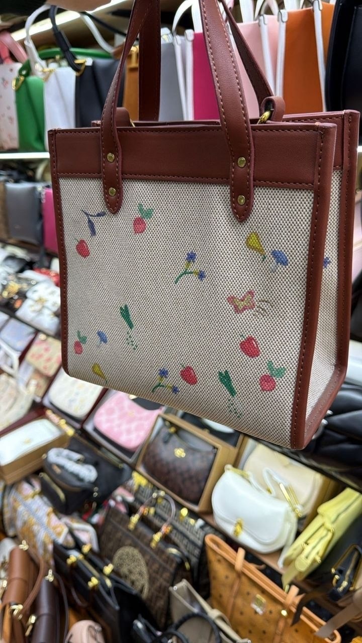 coach женская сумка,coach field tote 30,сумка тоут coach,coach сумка,сумка coach dempsey tote 22