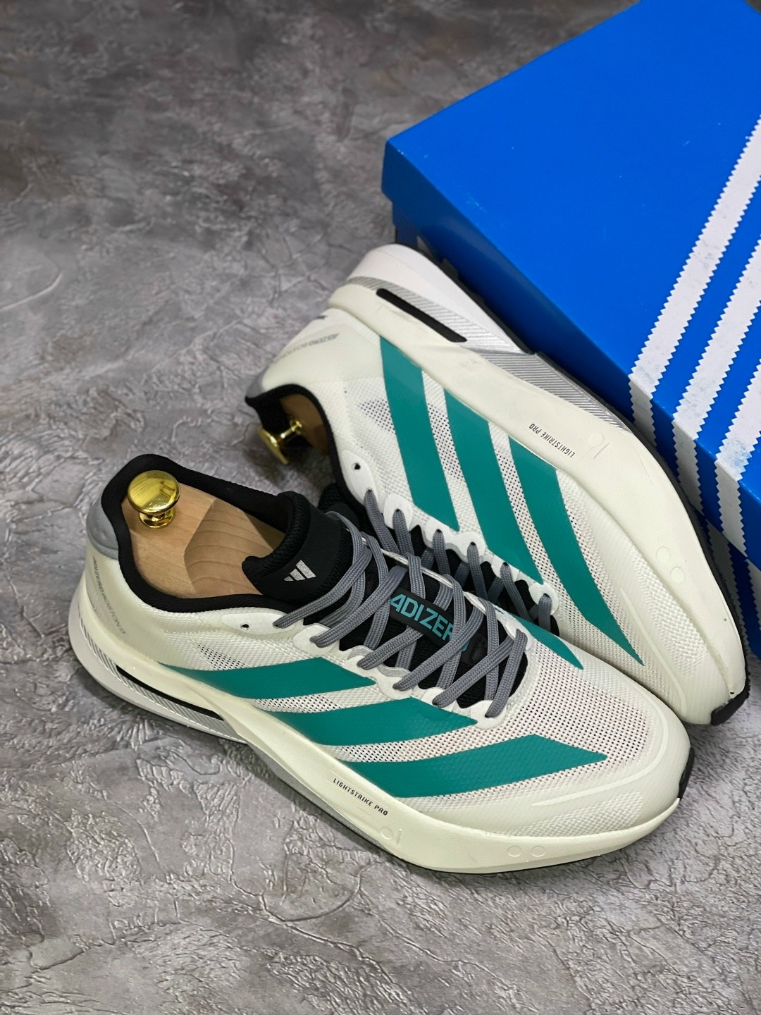 кроссовки adidas,кроссовки adidas adizero,кроссовки мужские женские adidas,adidas кроссовки adidas,кроссовки