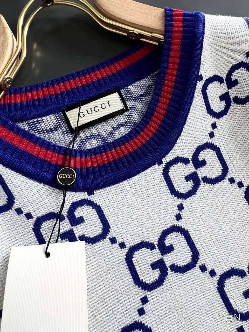 джемпер gucci,модные свитера,gucci свитер,брендовые вещи,свитера женские