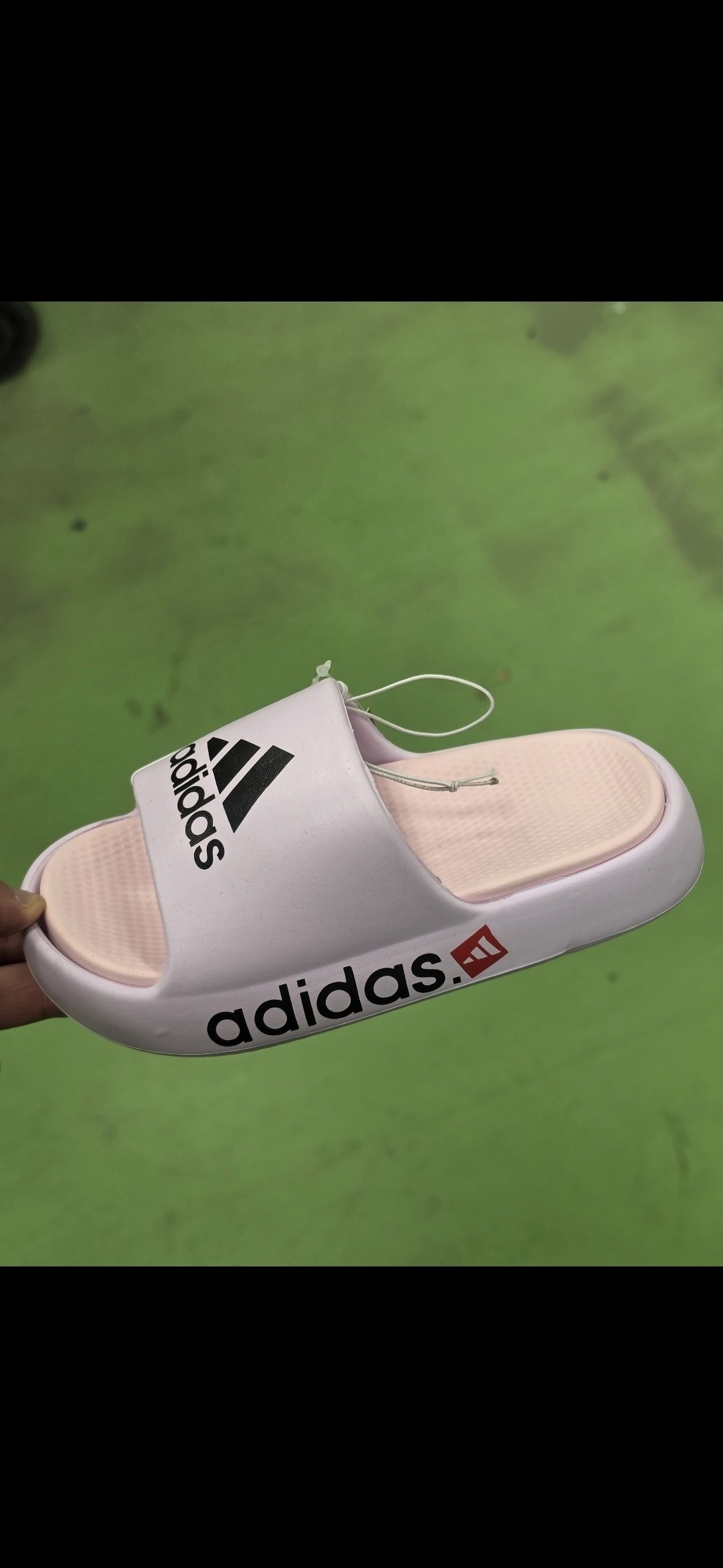 adidas adilette comfort slides,шлепанцы adidas,шлепанцы adidas adilette comfort,шлепки adidas,шлепанцы adidas adilette