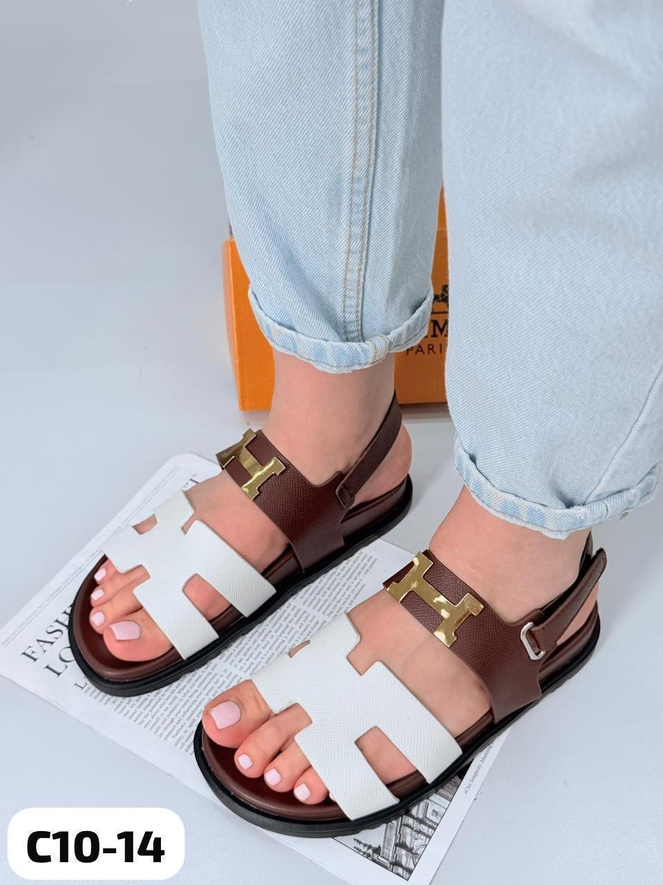 сандалии hermes,босоножки hermes,hermes шлепанцы,сандали hermes,hermes сандалии маломерят