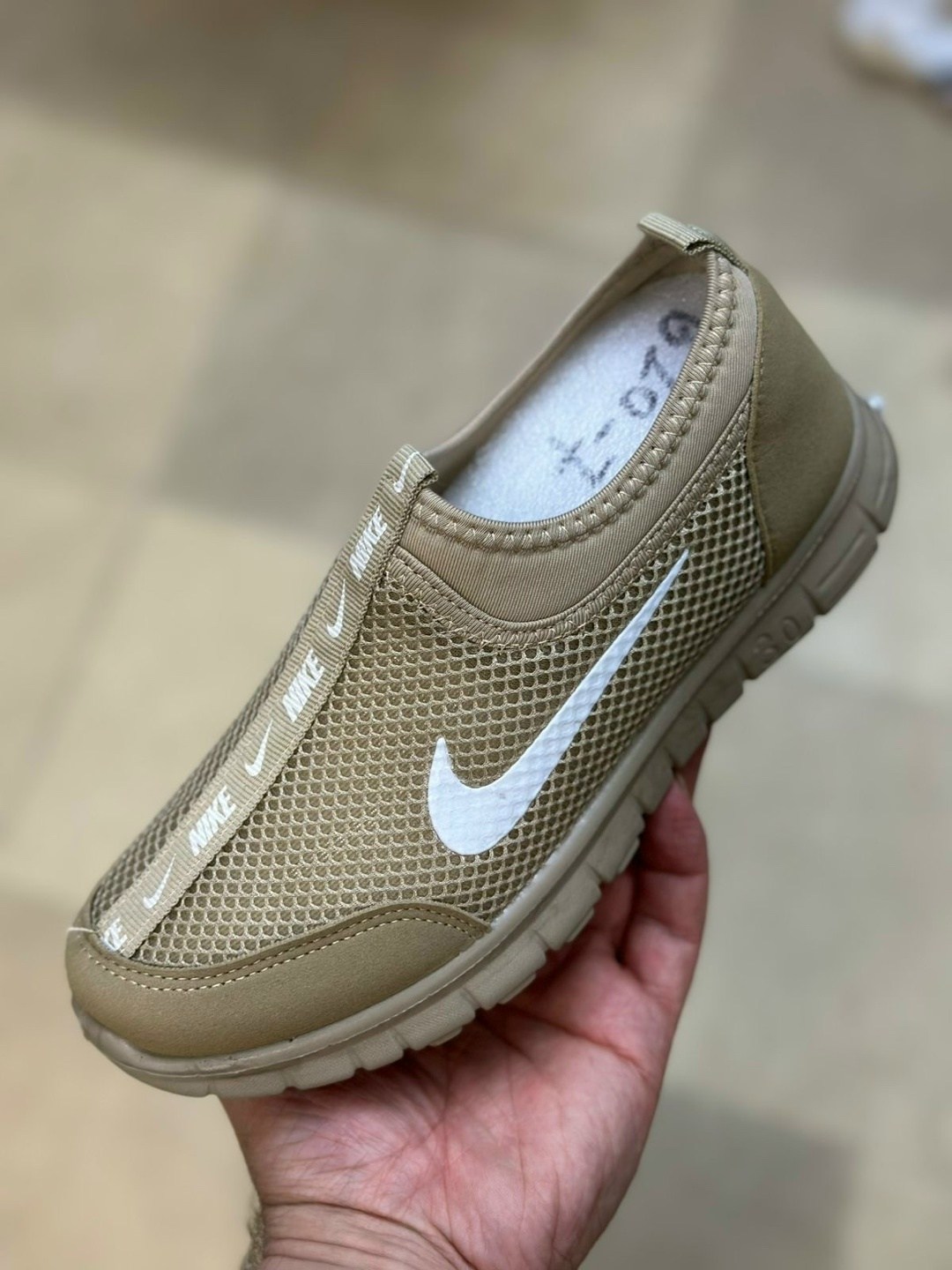 кроссовки летни,кроссовки,nike кроссовки,модели обуви,кроссовка
