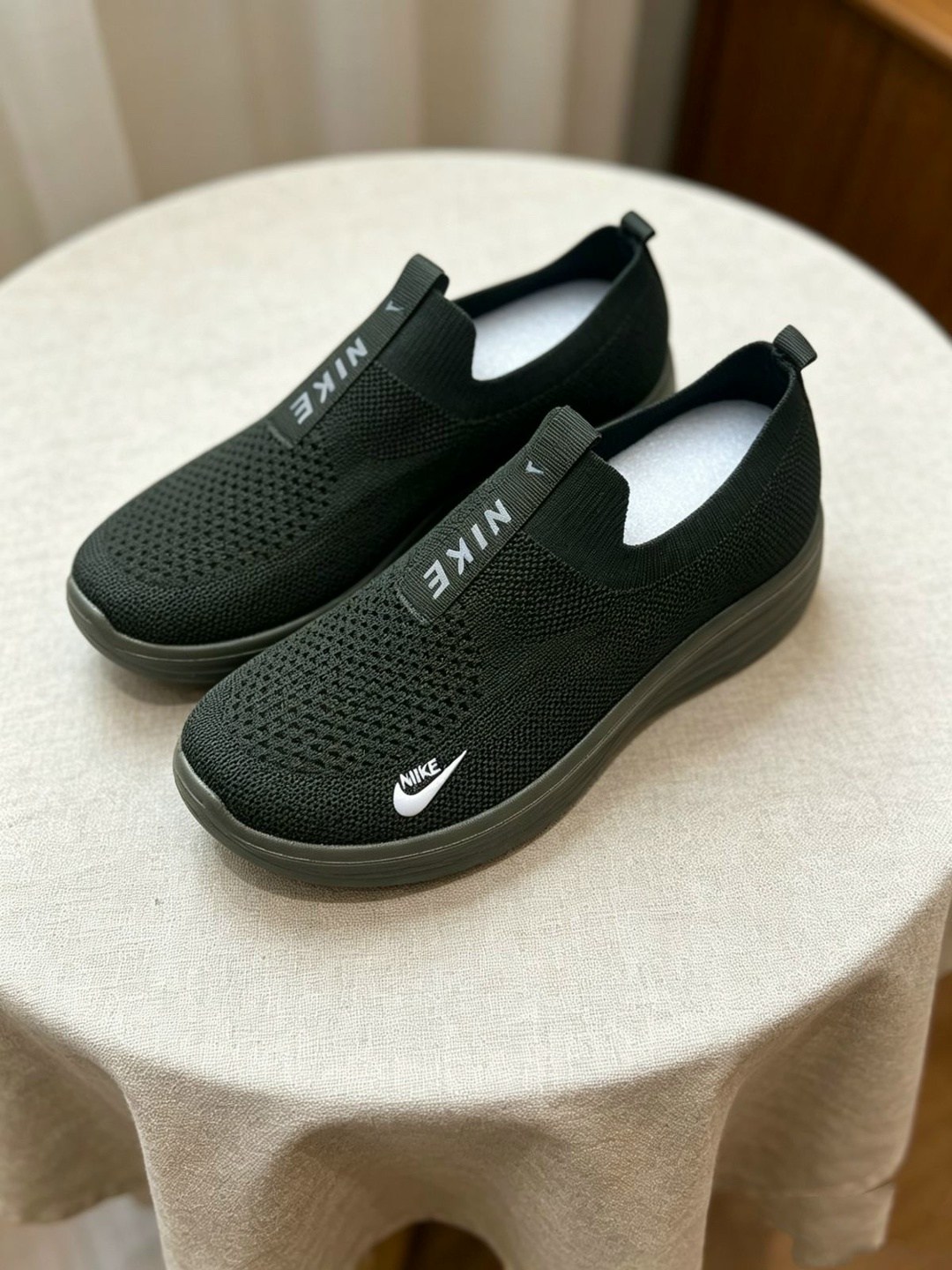 мужские слипоны,спортивная ,кроссовки,кроссовки nike,кроссовка мужской