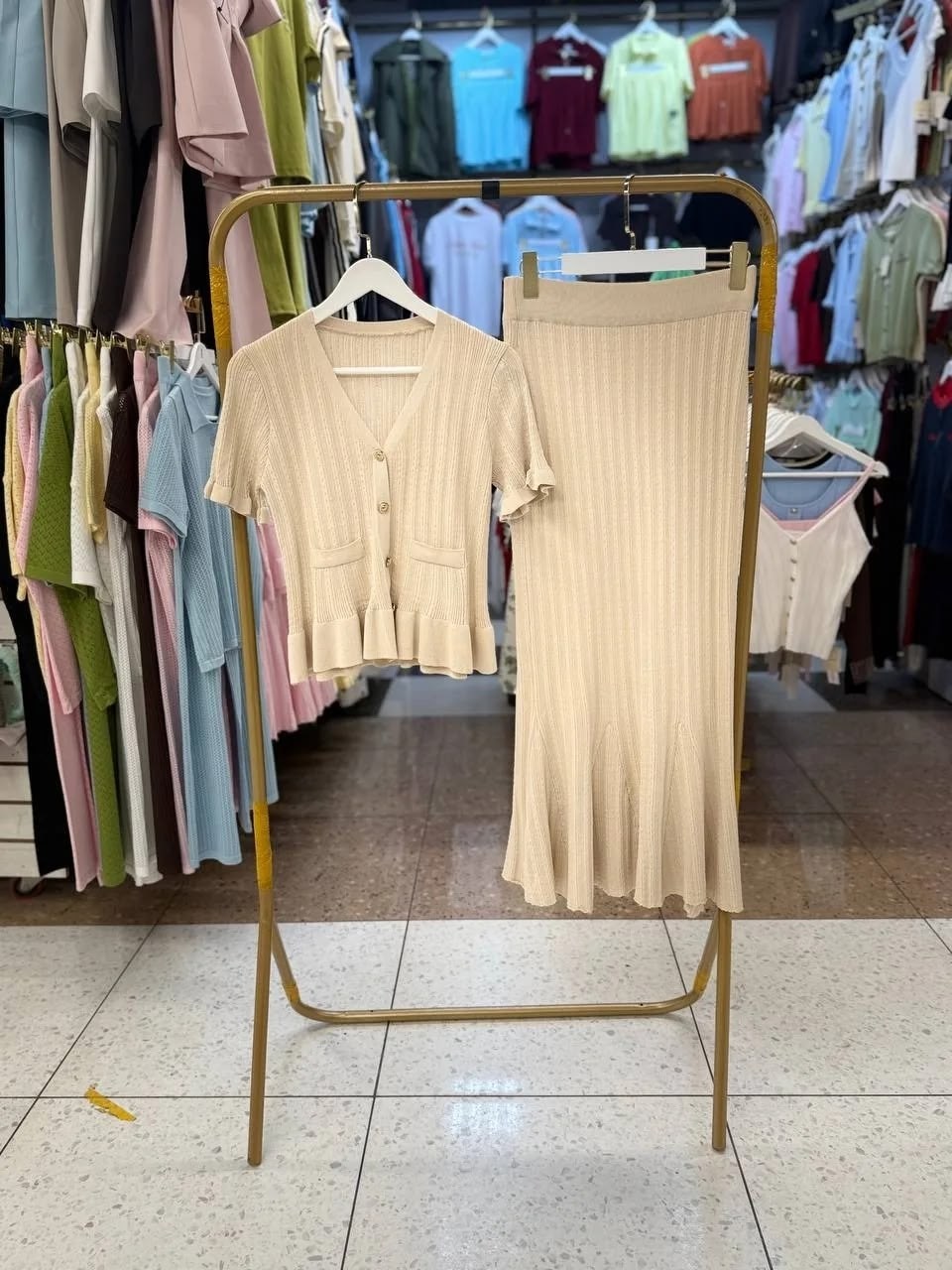костюм женский,, ,кардиган кофта,костюм красный