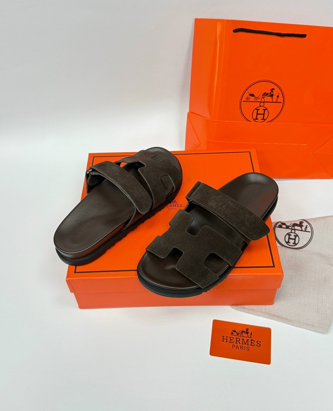 шлепанцы hermes,шлепки hermes женские,шлепки hermes,сандалии hermes,тапочки hermes