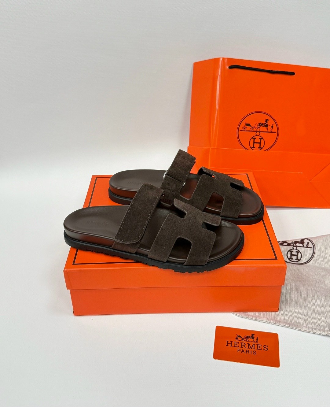 шлепанцы hermes,шлепки hermes женские,шлепки hermes,сандалии hermes,тапочки hermes