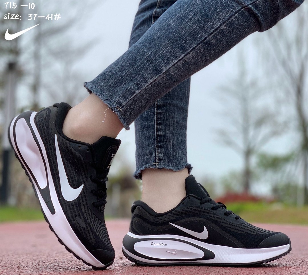 женские кроссовки nike,кроссовки nike,кроссовки,женские кроссовки,кроссовки беговые женские