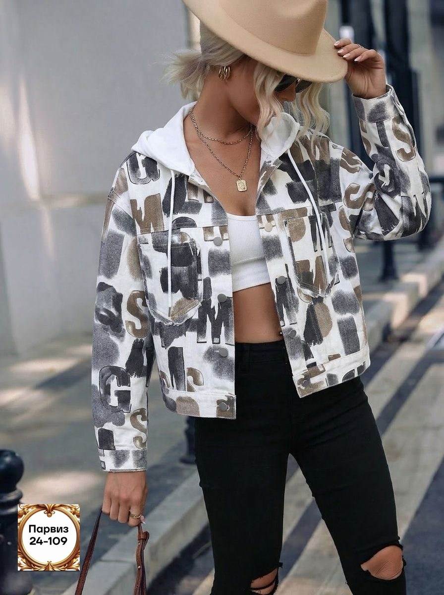 джинсовая куртка,джинсовые куртки женские,джинсовая куртка с надписями женская,женская куртка,модные джинсовые куртки