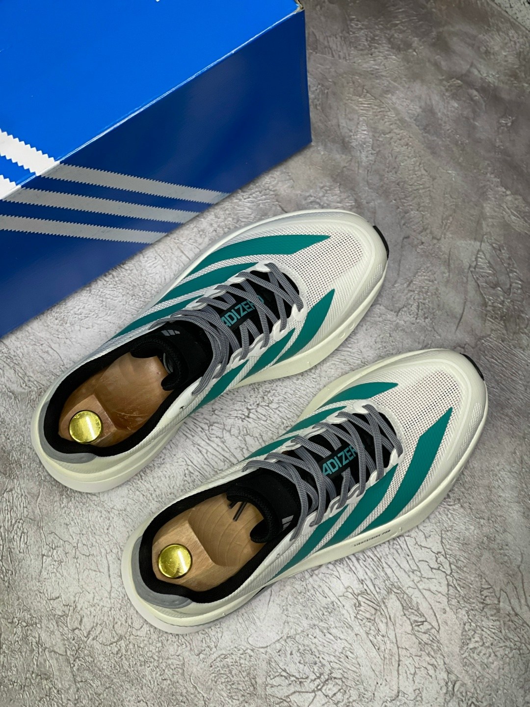 кроссовки adidas,кроссовки adidas adizero,кроссовки мужские женские adidas,adidas кроссовки adidas,кроссовки