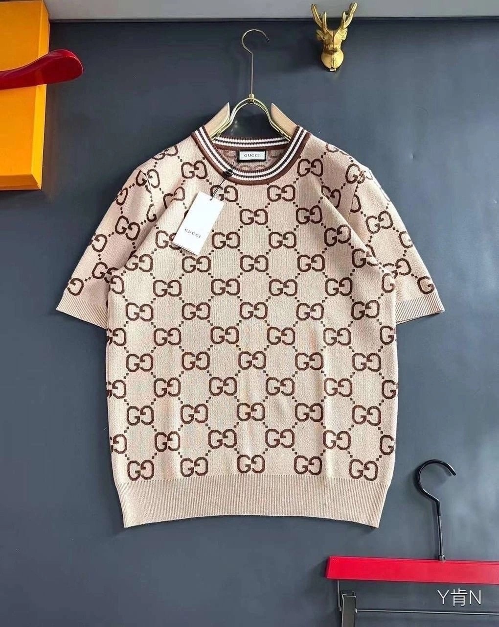 джемпер gucci,модные свитера,gucci свитер,брендовые вещи,свитера женские