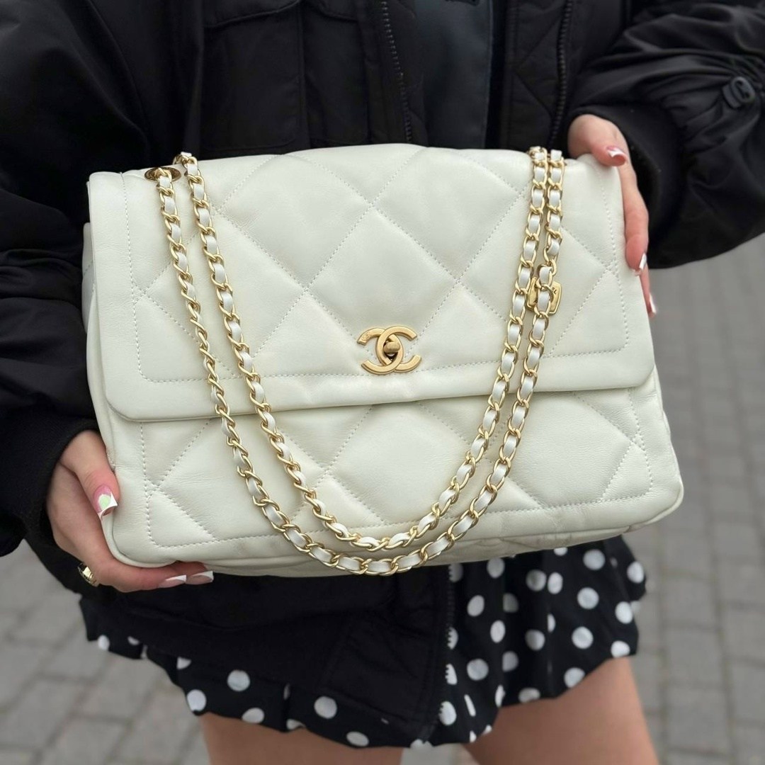 сумки chanel,женская сумка chanel,сумка шанель,белая сумка шанель,сумка шанель джамбо