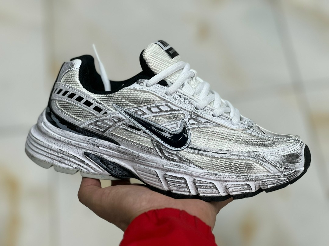 кроссовки nike initiator,кроссовки nike,кроссовки,женские кроссовки nike initiator серебристого цвета,кроссовки nike initiator running