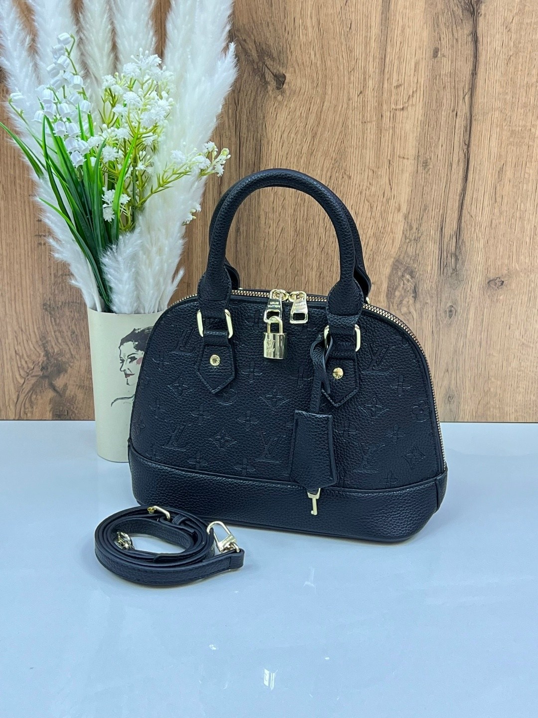 сумка луи виттон альма,сумка женская louis vuitton,сумка луи виттон,сумки louis vuitton,сумочки