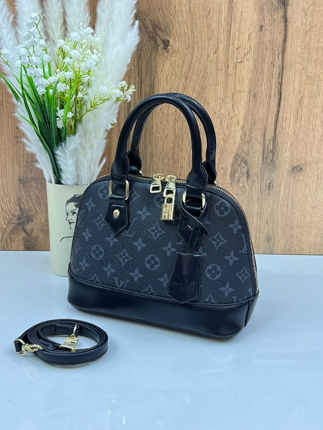сумка луи виттон альма,сумка женская louis vuitton,сумка луи виттон,сумки louis vuitton,сумочки