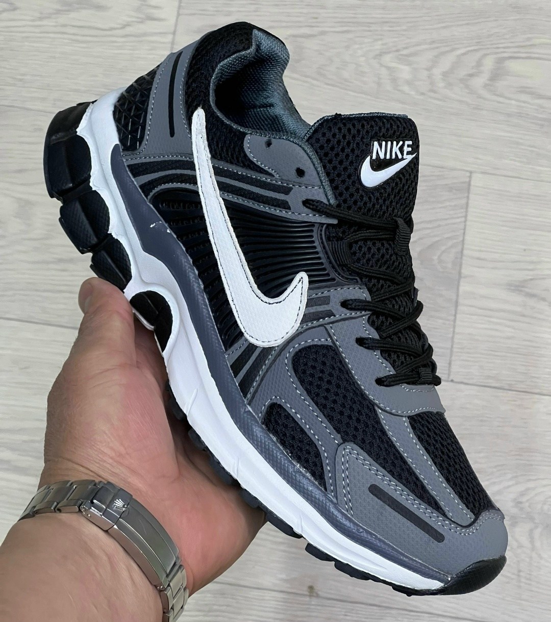 кроссовки nike zoom vomero 5,кроссовки nike air zoom vomero 5,мужские кроссовки nike,nike кроссовки,кроссовки nike air zoom vomero