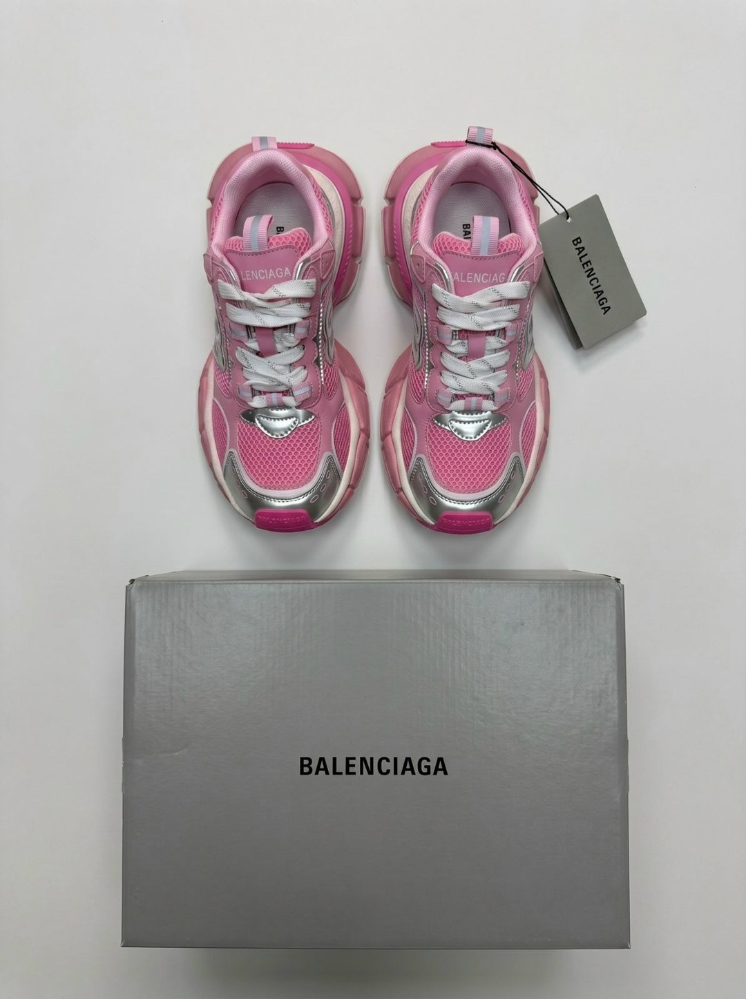 кроссовки женские balenciaga,кроссовки balenciaga,кроссовки balenciaga 3 xl,balenciaga кроссовки оригинал розовые,кроссовки balenciaga runner