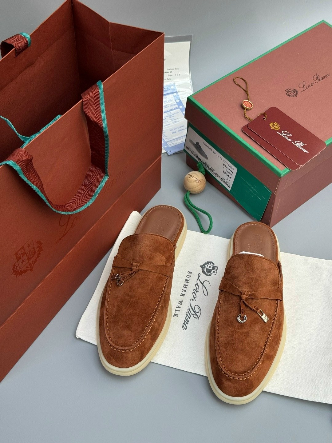 ,лоферы loro piana,лоферы loro piana женские,лоферы замшевые,мюли loro piana