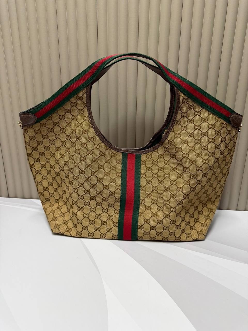 сумка gucci,сумка гуччи шоппер женская,женская сумка gucci,gucci сумка шоппер,gucci сумка на плечо