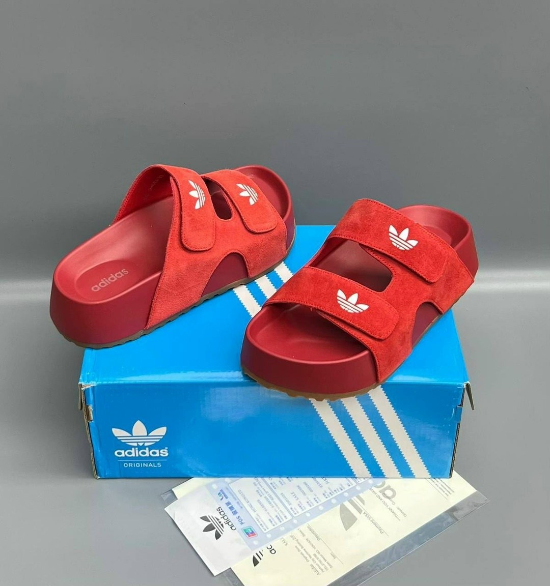 шлепанцы adidas adilette,босоножки adidas,adidas originals adilette,женские шлепанцы adidas,adidas originals adilette lite