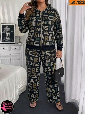 Костюм