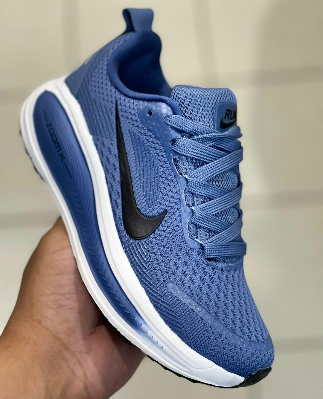 кроссовки nike,кроссовки,кроссовки nike vomero,кроссовки мужские женские,повседневные кроссовки