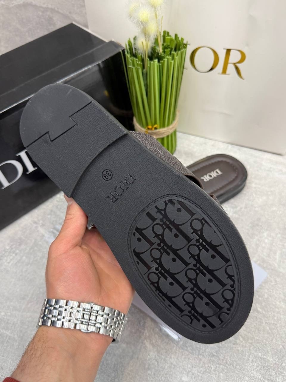 шлепанцы christian dior,,мужские шлепанцы,шлепки диор,кожаные шлепанцы