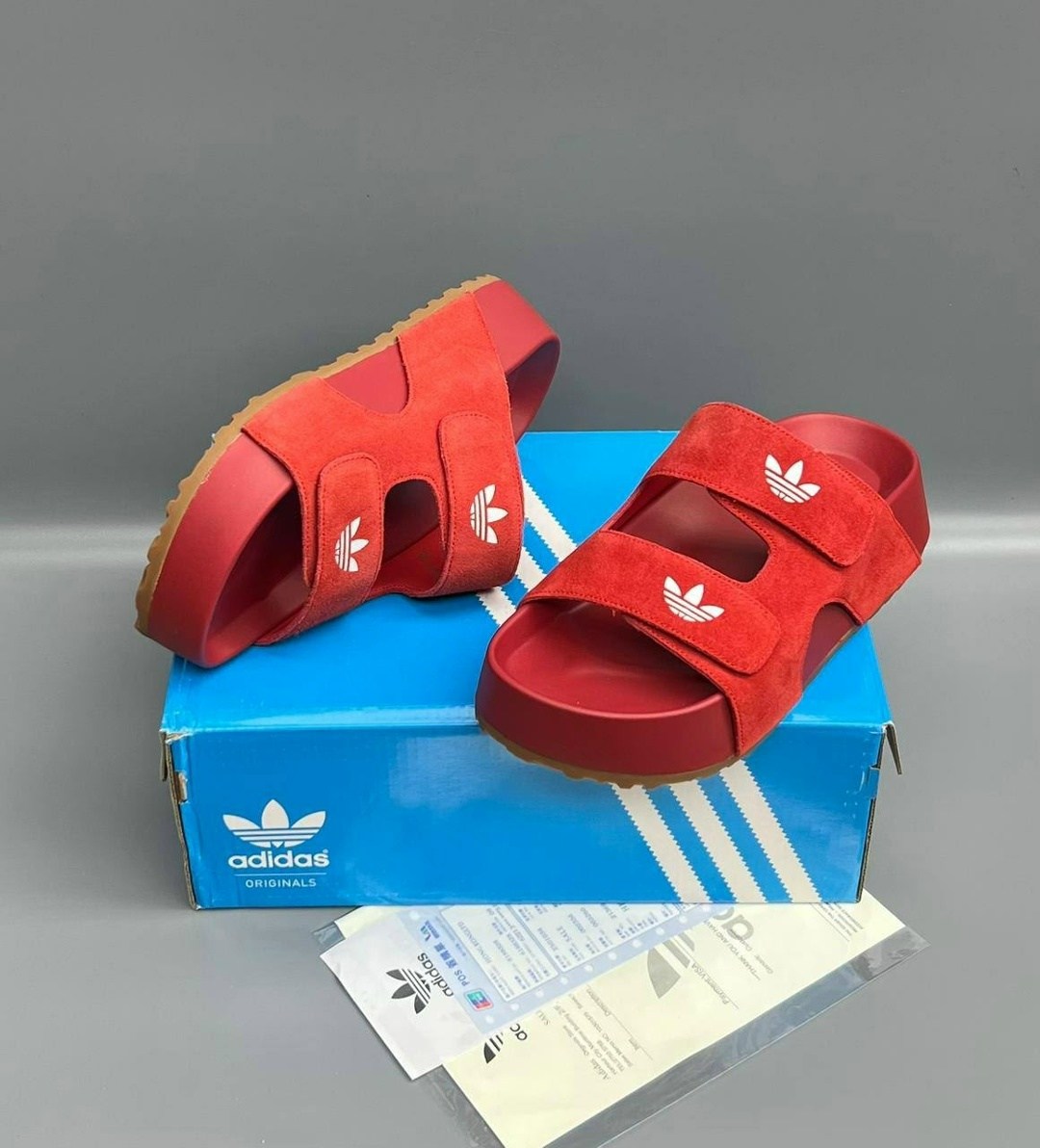 шлепанцы adidas adilette,босоножки adidas,adidas originals adilette,женские шлепанцы adidas,adidas originals adilette lite