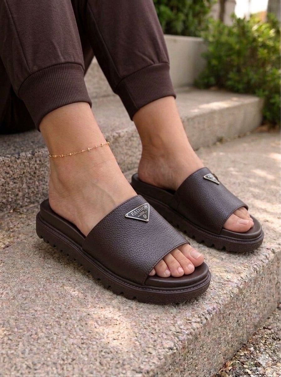 ,женские шлепанцы,шлепанцы prada,шлепки женские,женские тапочки