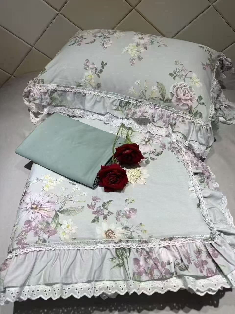 комплект постельного белья с одеялом,комплекты постельного белья с одеялом сатин премиум,комплекты постельное белье с готовым одеялом,постельное белье с готовым одеялом в стиле,постельное белье с одея