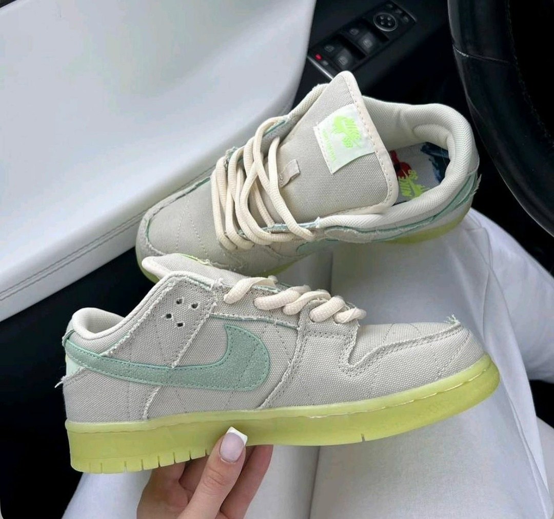 кроссовки nike sb dunk low mummy,кроссовки nike dunk low mummy светящейся,кроссовки nike sb dunk low,женские кроссовки nike,кроссовки