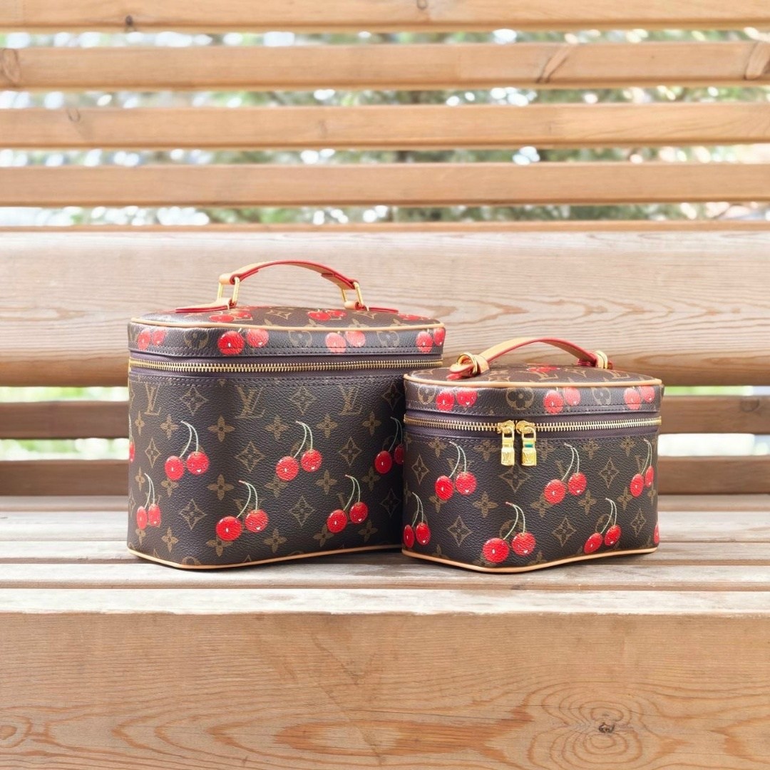 сумка косметичка louis vuitton,косметичка louis vuitton,косметичка луи виттон,косметичка,косметичка женская