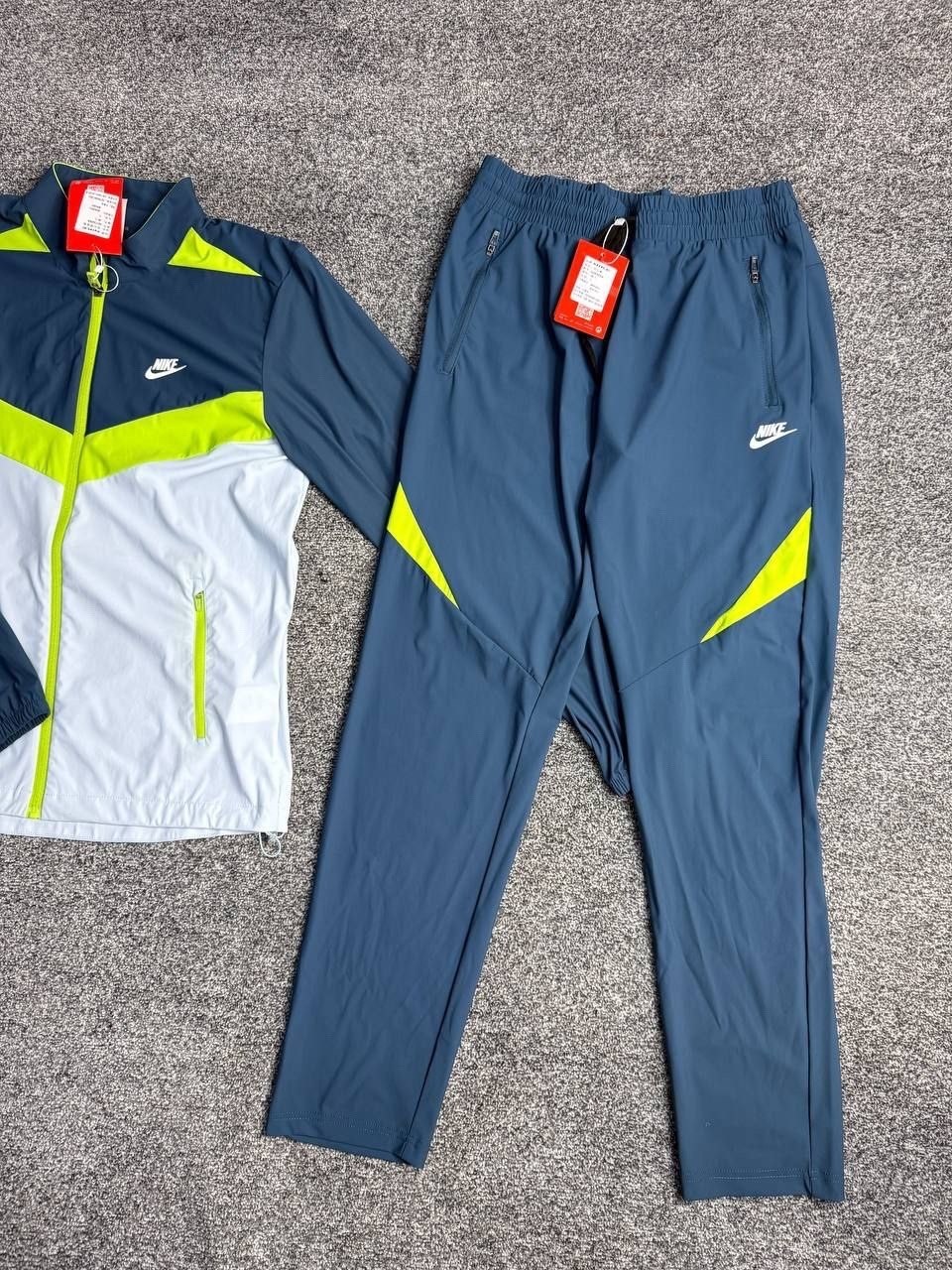 nike sportswear windrunner,костюм спортивный nike sportswear tracksuit cv9335,спортивный костюм мужской найк,спортивные костюмы,костюм найк мужской