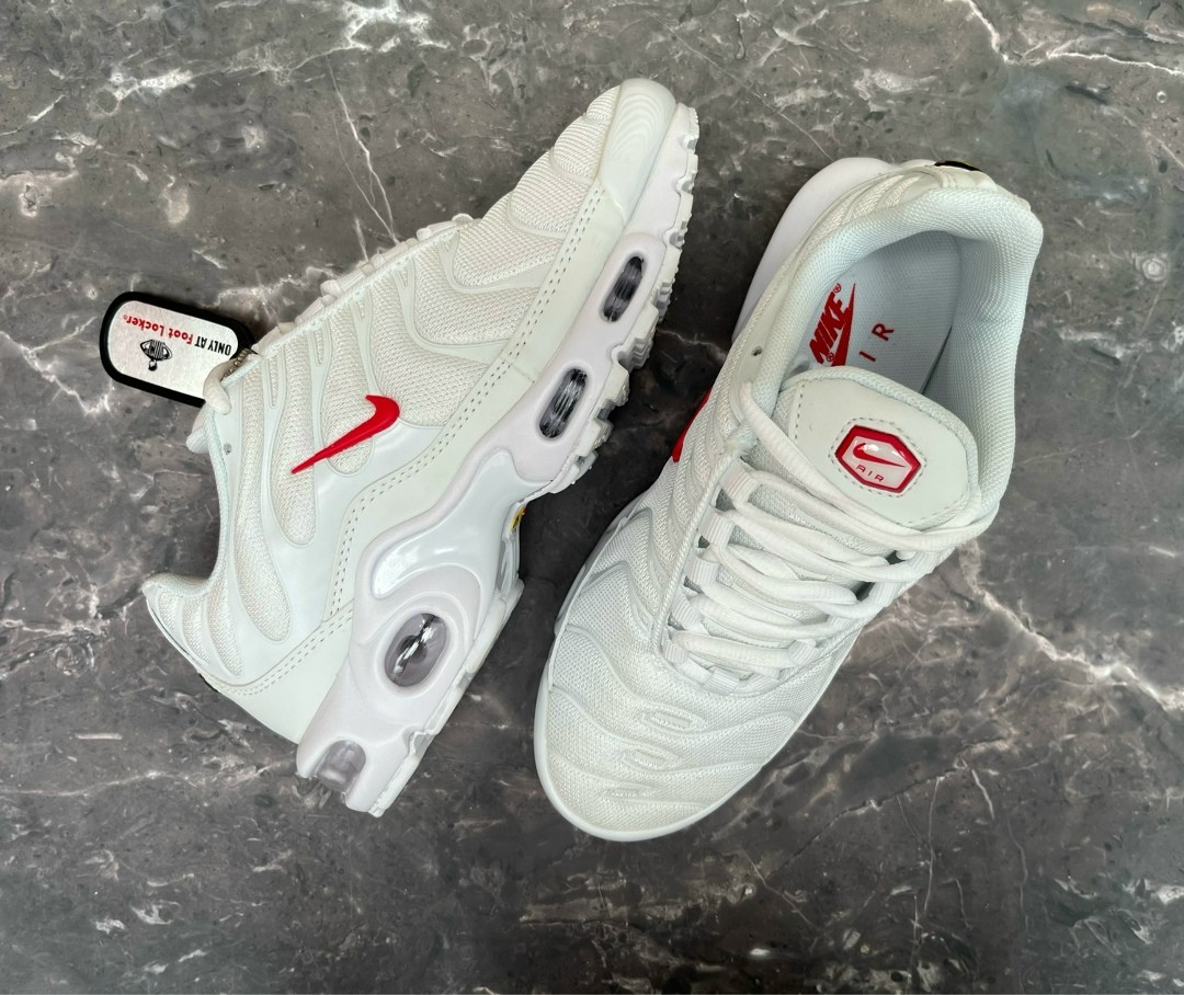 кроссовки nike air max tn plus,nike air max plus tn white,nike air max plus tn,кроссовки,supreme x nike air max plus tn