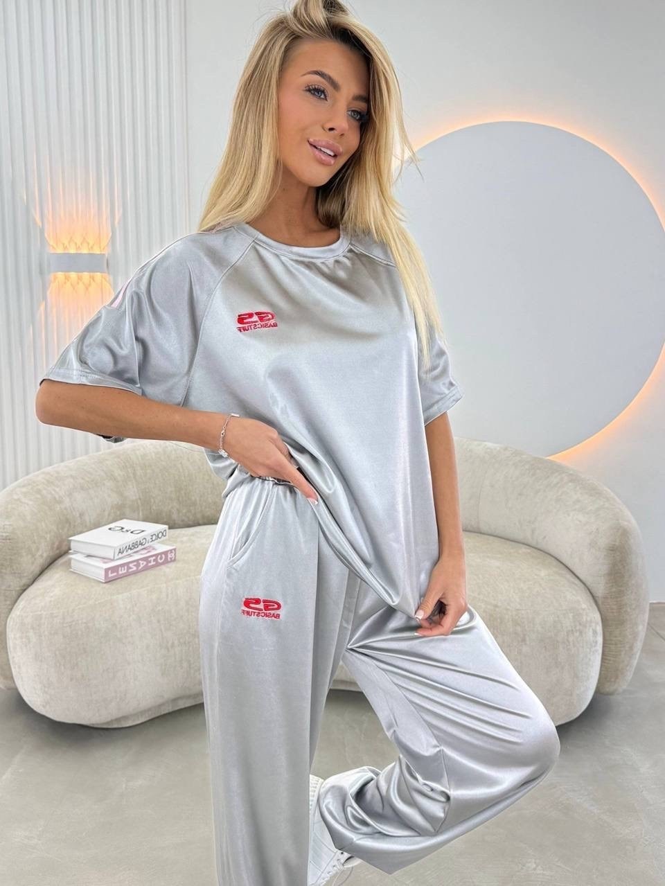 спортивный костюм женский,женский костюм,спортивный костюм,костюм велюровый,летний костюм