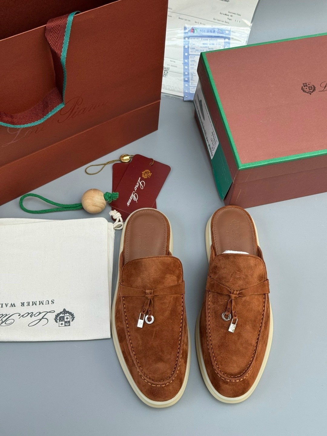 ,лоферы loro piana,лоферы loro piana женские,лоферы замшевые,мюли loro piana