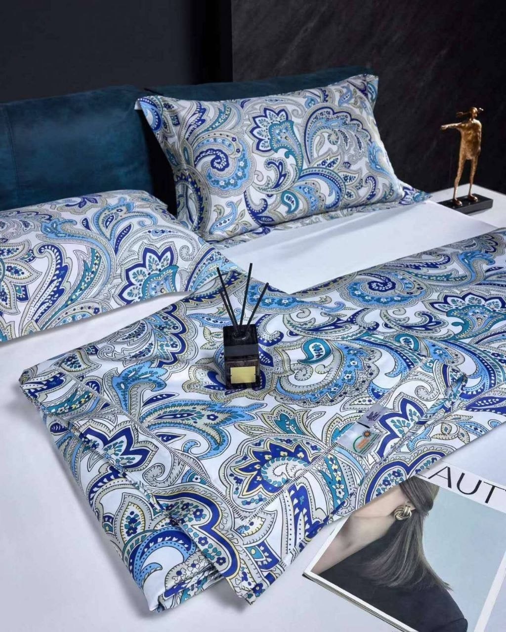 комплект постельного белья etro,комплект постельного белья,комплект постельного белья сатин люкс евро,постельное белье с одеялом blumarine,постельное белье из сатина