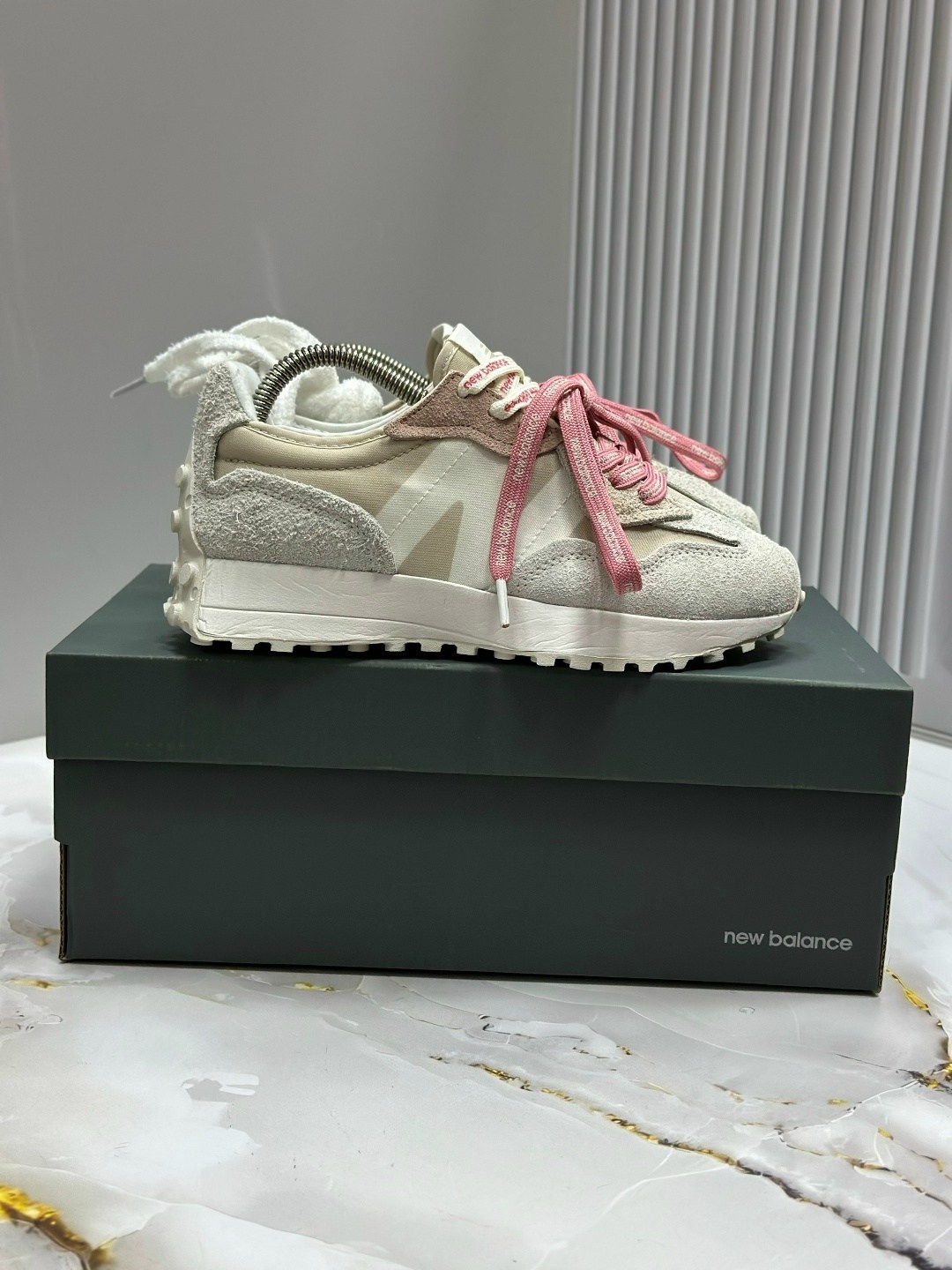 кроссовки new balance,кроссовки new balance 327,кроссовки,кроссовки женские new balance,повседневные кроссовки