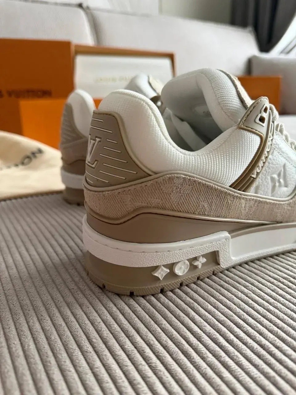 кроссовки louis vuitton кроссовки louis vuitton,кроссовки louis vuitton,женские кроссовки louis vuitton lv trainer бежевые,кроссовки louis vuitton trainer,louis vuitton кроссовки мужские
