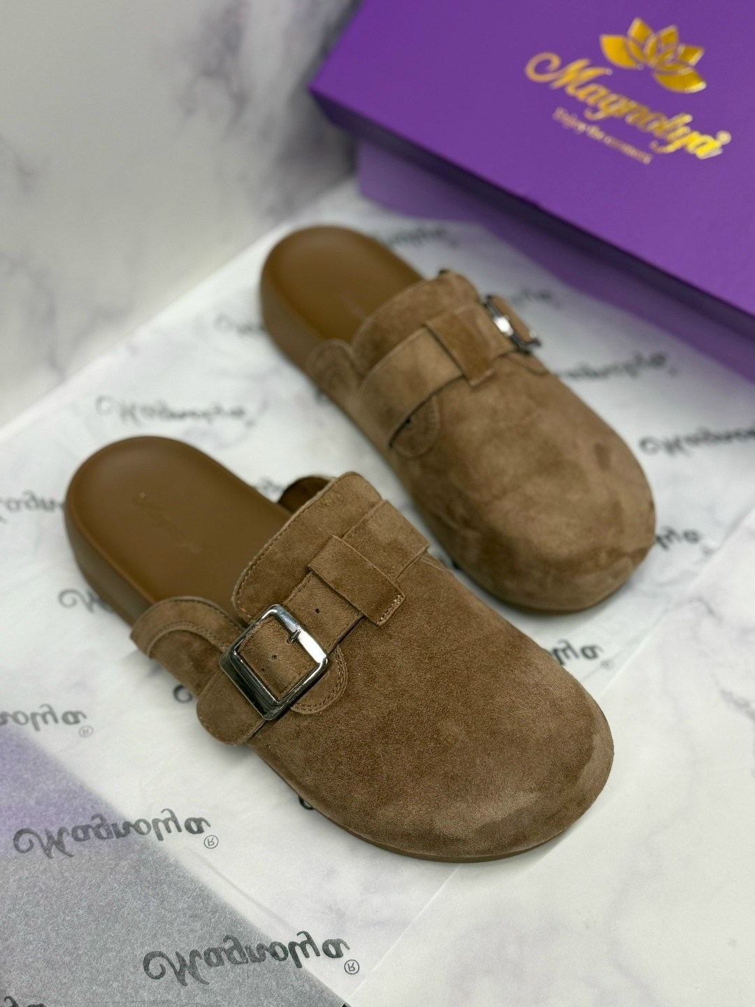 ,модные шлепанцы,мюли birkenstock,женские шлепанцы,сабо женские
