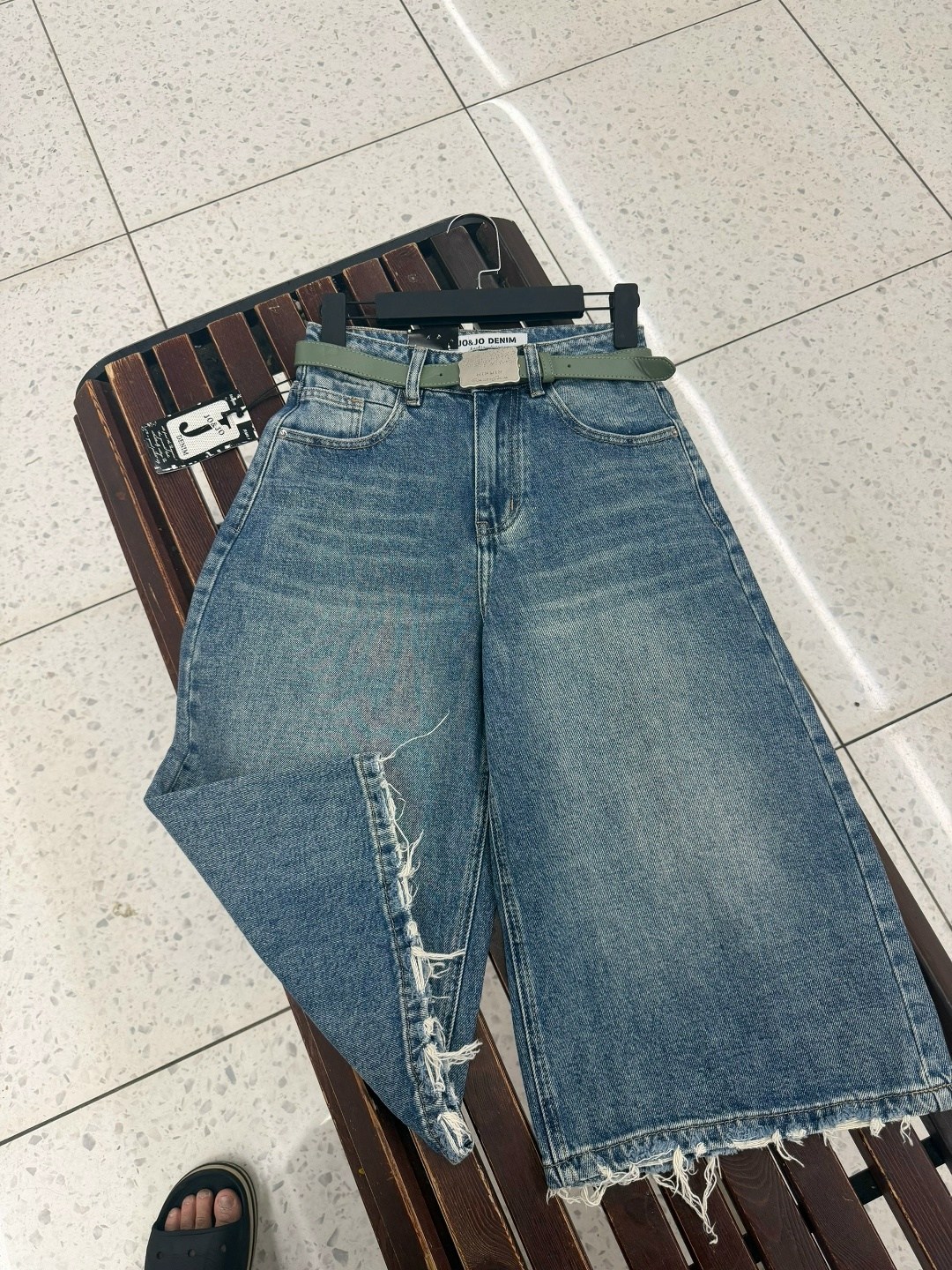 джинсы клеш 104646 a2dz pinko синий,женские джинсы,джинсовые брюки,джинсы стильные,модные джинсы