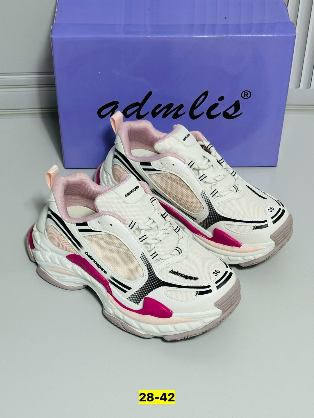 женские кроссовки balenciaga,кроссовки balenciaga,кроссовки женские,кроссовки женские баленсиага,