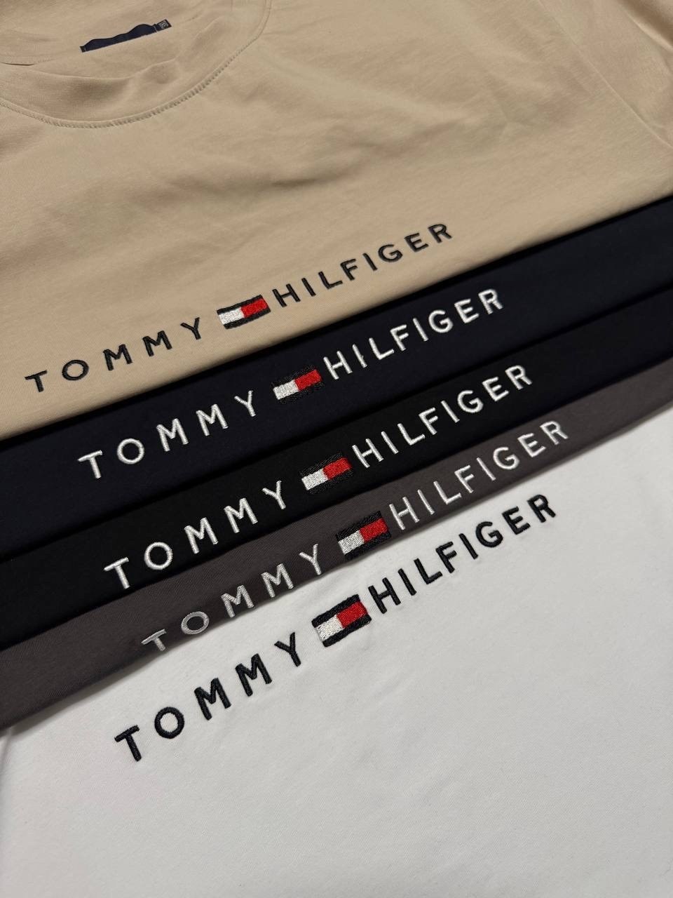 футболка мужская tommy hilfiger,футболка tommy hilfiger,футболка мужская,футболки для мужчин,комплект футболки