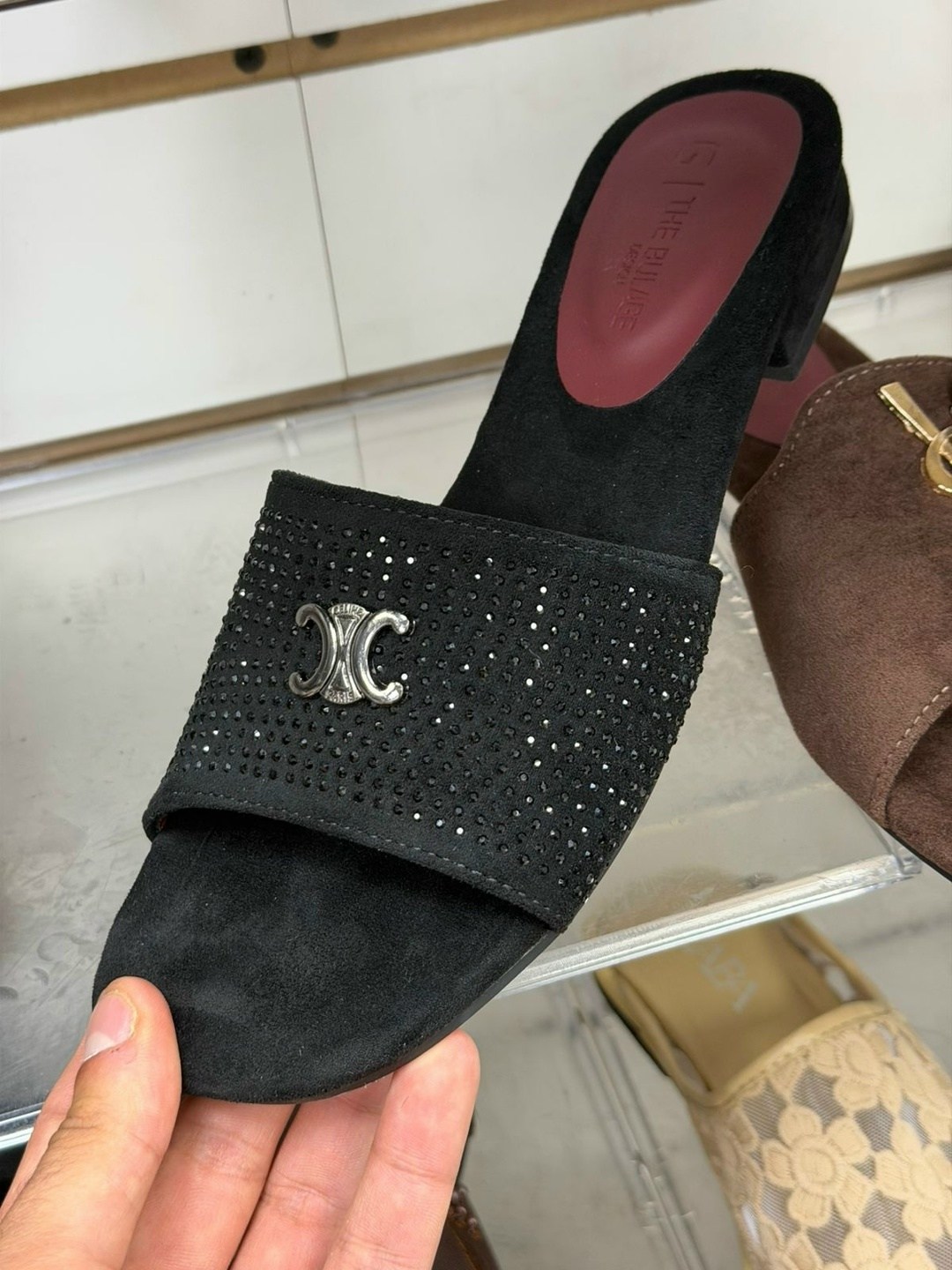 ,женские шлепанцы,босоножки yves saint laurent,обуви,модные тапочки