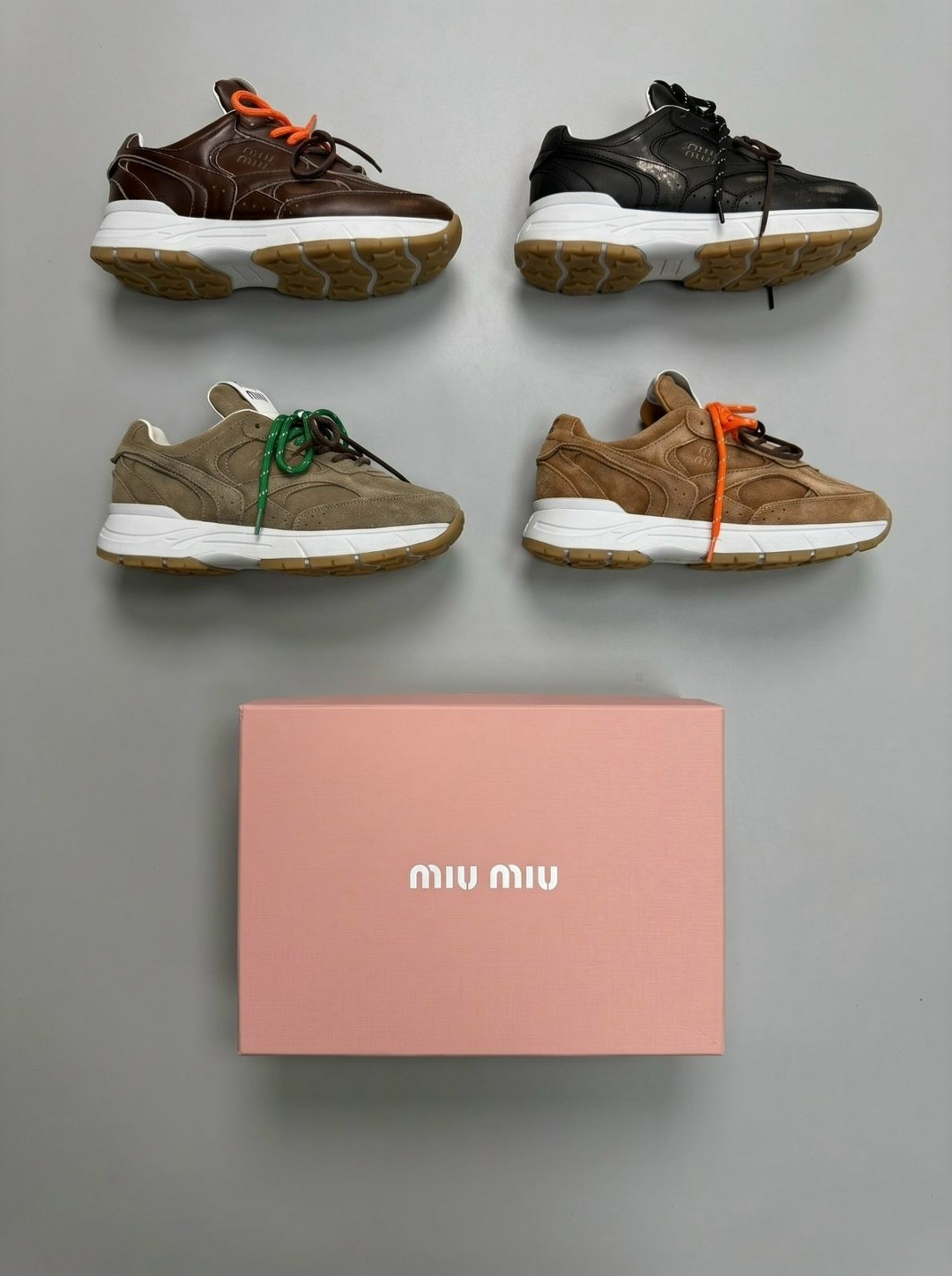 ,кроссовки для женщин,кроссовки miu miu new balance,кроссовки miu,замшевые кроссовки