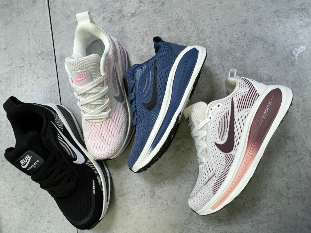 кроссовки,nike кроссовки,кроссовки женские мужские,беговая ,спортивная