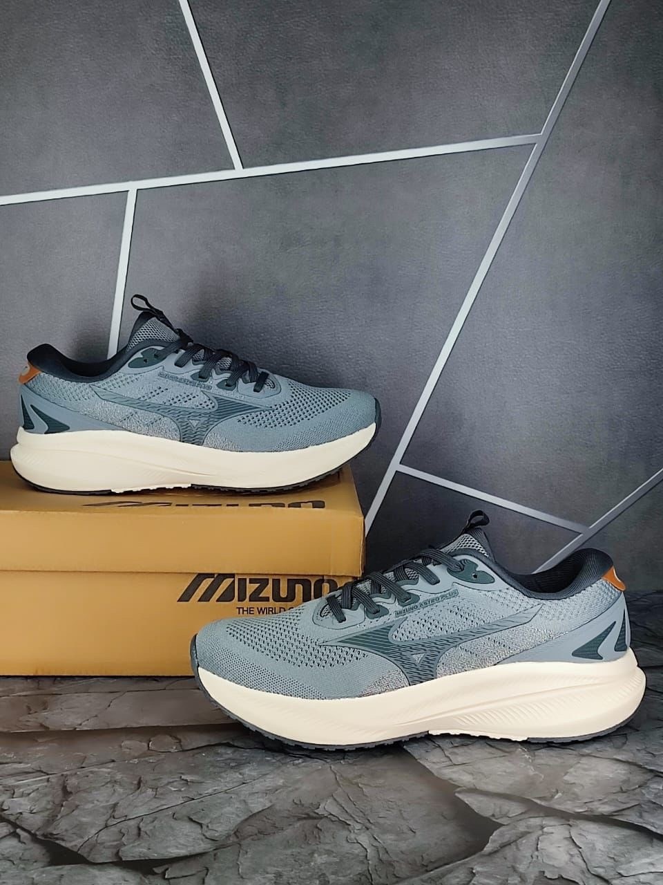 кроссовки mizuno,кроссовки,кроссовки мизуно,kроссовки спортивные,мизуна кроссовки
