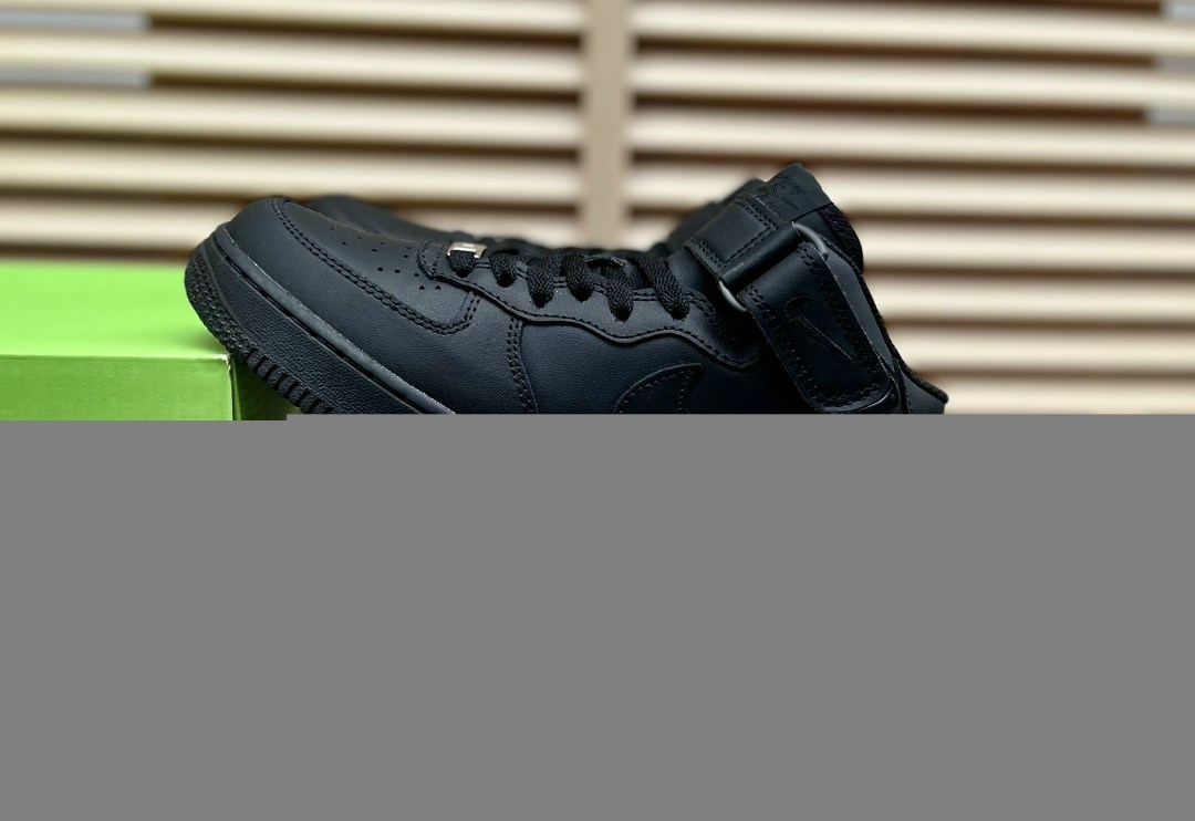 зимние кроссовки nike air force 1 mid,nike air force 1 mid black,nike air force 1 черные,зимние кроссовки найк аир форс,nike air force 1 high black