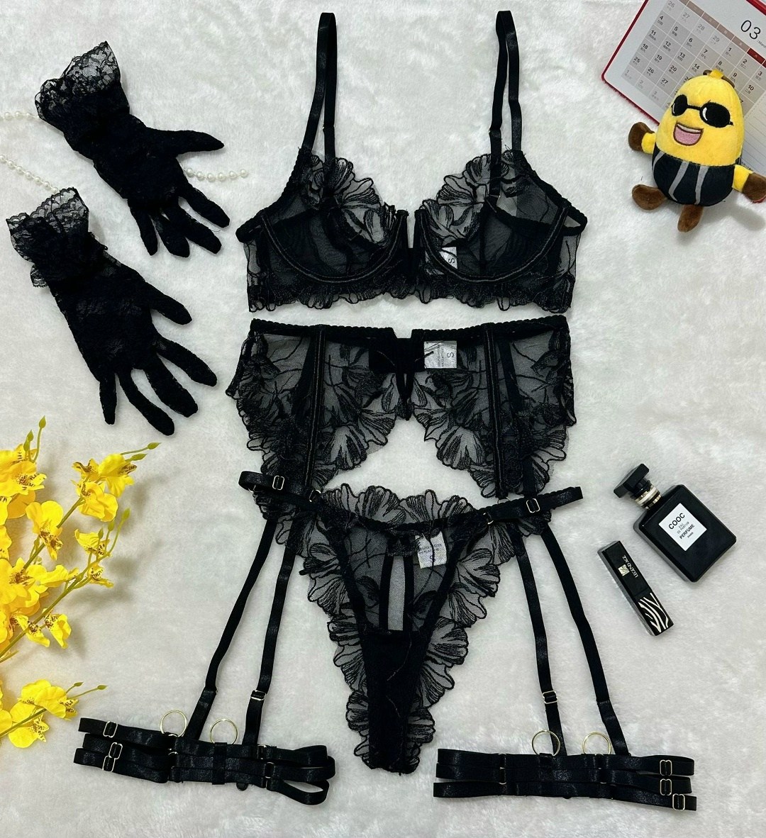 нижнее белье комплект со стрепами provocator lingerie,женский комплект нижнего белья,нижнее белье комплект со стрепами provocator lingerie цвет черный,эротический комплект белье,женская нижнее белье