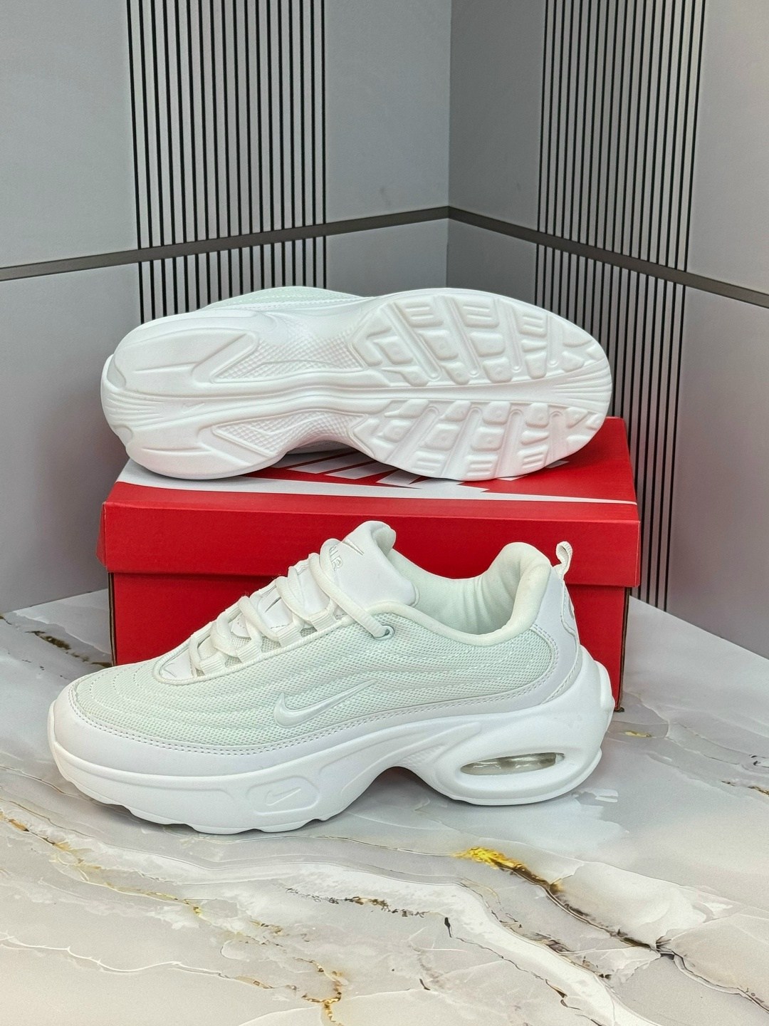 кроссовки,кроссовки женскиe,кроссовки nike белые,кроссовки nike,женские кроссовки nike air max